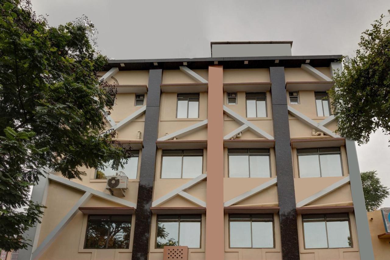 Oyo Hotel Satguru Jamshedpur Luaran gambar